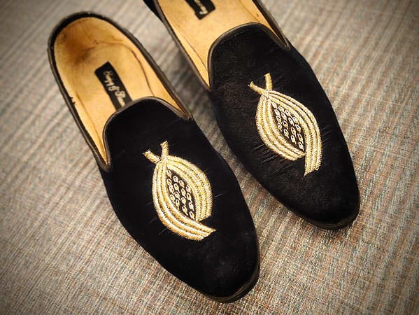 Designer Blue Embroidered Velvet Slip-on Shoes