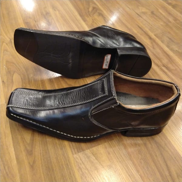 Designer Black Leather Slip-On Shoes - Image 2